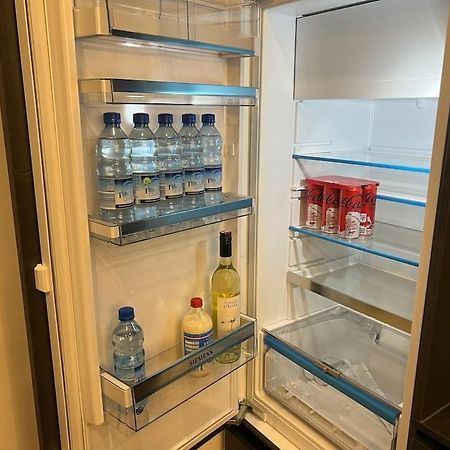 Tiny Wellness Apartment Грац Экстерьер фото